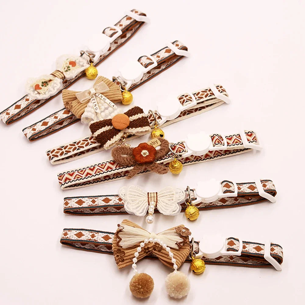 Adjustable Cartoon Print Cat Collar with Location Bell