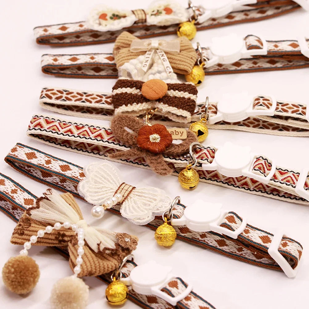 Adjustable Cartoon Print Cat Collar with Location Bell