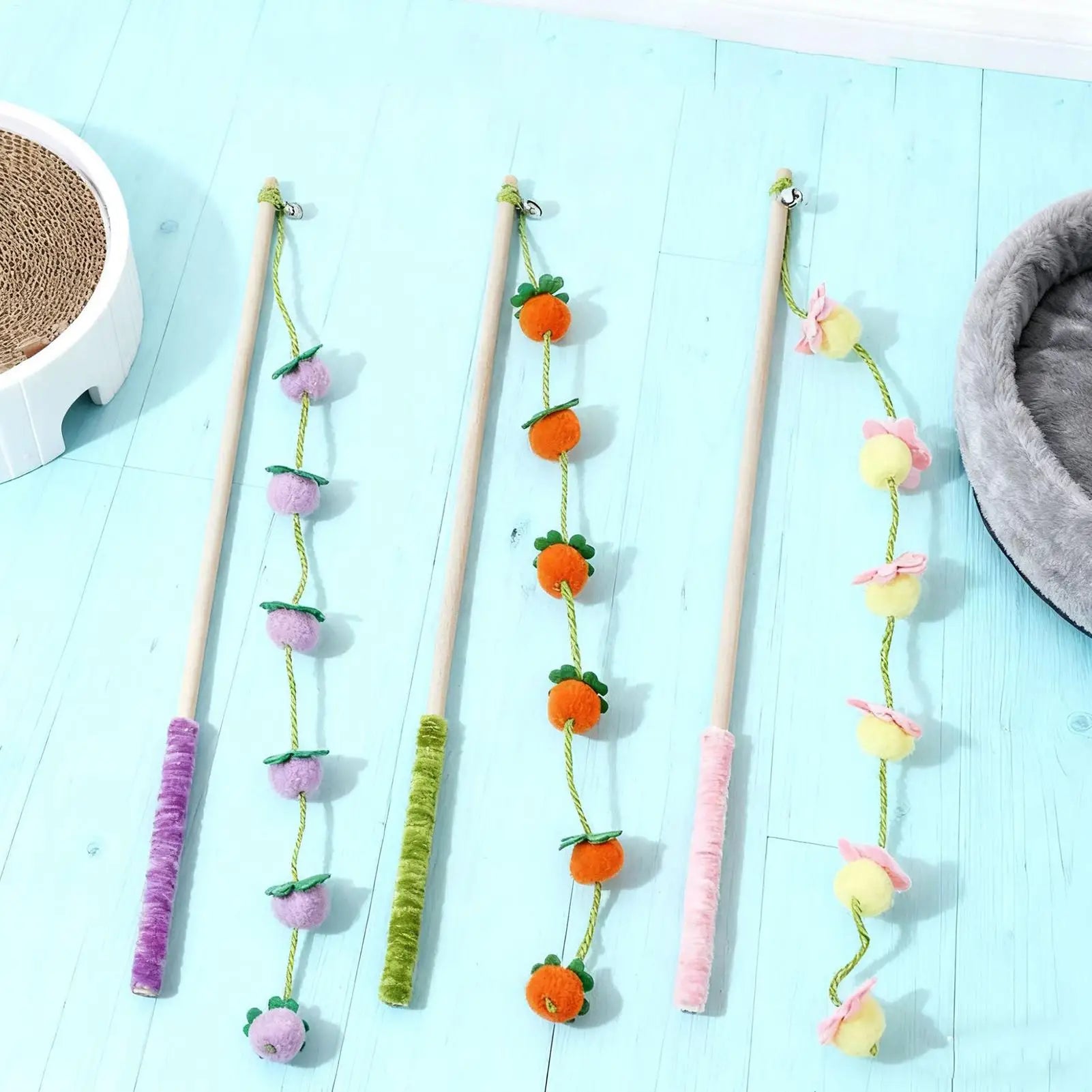 Premium 15.7-Inch Wooden Fruit-Shaped Cat Teaser Wand with Ergonomic Anti-Slip Grip
